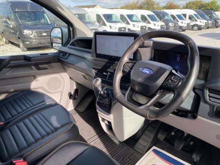 2024 Ford Transit Custom - photo 8