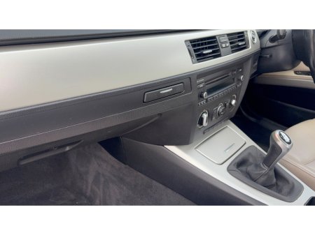 2011 BMW 3-Series - photo 13