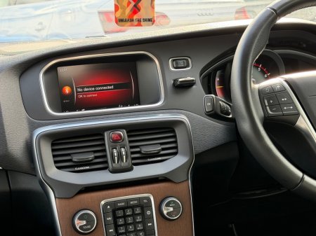 2019 Volvo V40 - photo 50