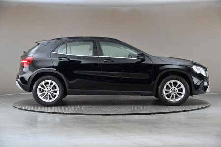 2019 Mercedes-Benz GLA - photo 11
