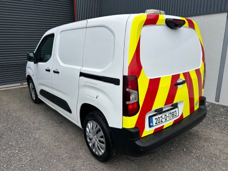 2020 Peugeot Partner - photo 5