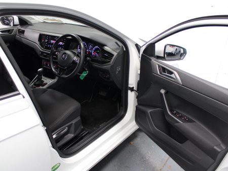 2018 Volkswagen Polo - photo 23