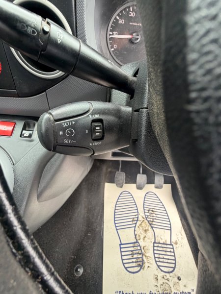 2017 Peugeot Partner - photo 19