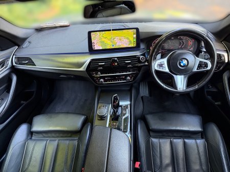 2021 BMW 5-Series - photo 13