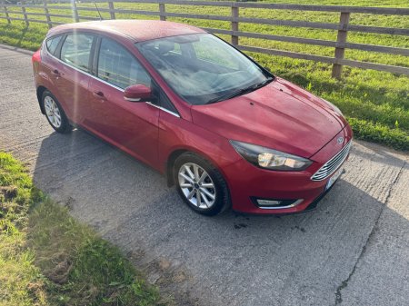 2017 Ford Focus - photo 2