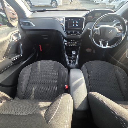 2013 Proton Persona - photo 21