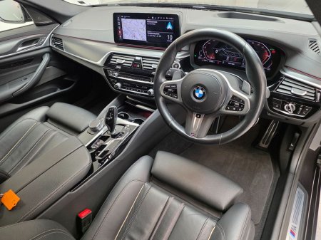 2023 BMW 5-Series - photo 7