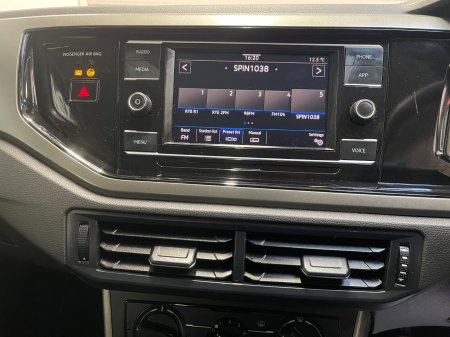 2020 Volkswagen Polo - photo 13