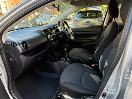 2015 Mitsubishi Space Star - photo 10