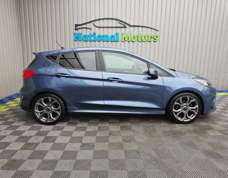 2021 Ford Fiesta - photo 2