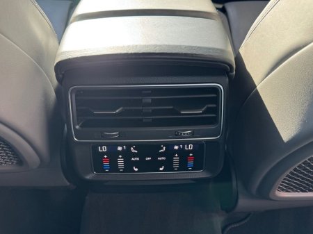 2020 Audi Q8 - photo 14