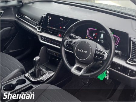 2022 Kia Sportage - photo 2