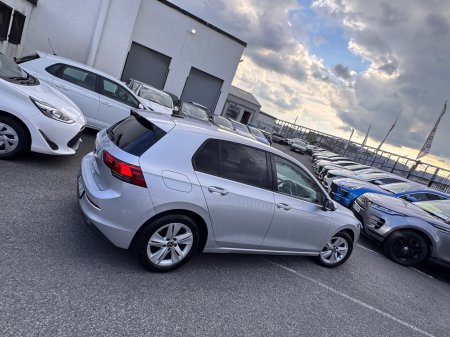 2021 Volkswagen Golf - photo 7
