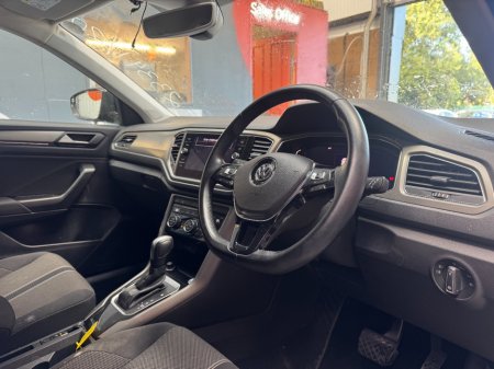 2020 Volkswagen T-Roc - photo 15