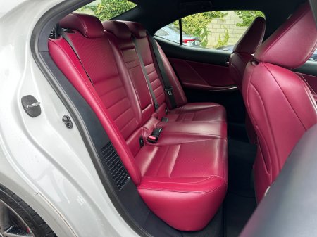 2016 Lexus IS - photo 8