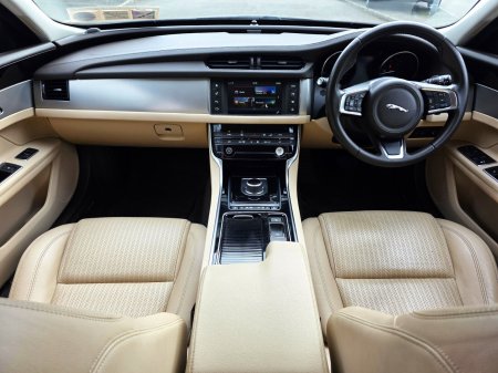 2019 Jaguar XF - photo 21