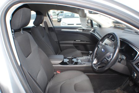 2016 Ford Mondeo - photo 4