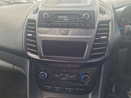 2022 Ford Transit Connect - photo 11