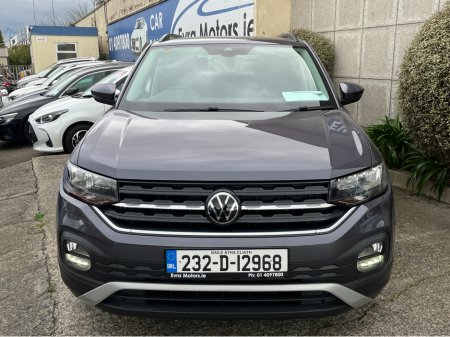 2023 Volkswagen T-Cross - photo 2