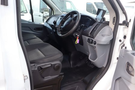 2017 Ford Transit - photo 10