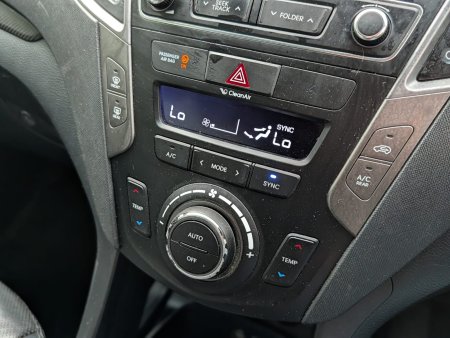 2017 Hyundai Santa Fe - photo 19