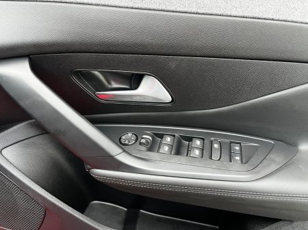 2026 Peugeot 308 - photo 27