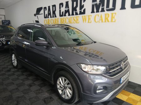2023 Volkswagen T-Cross - photo 2