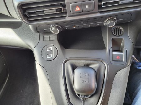 2026 Peugeot Rifter - photo 23
