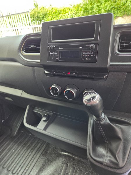 2021 Opel Movano - photo 9