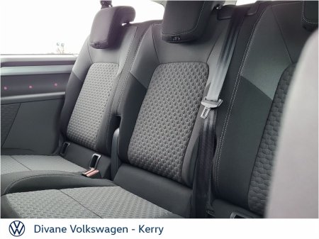 2026 Volkswagen Caravelle - photo 22