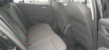 2026 Volkswagen Golf - photo 6