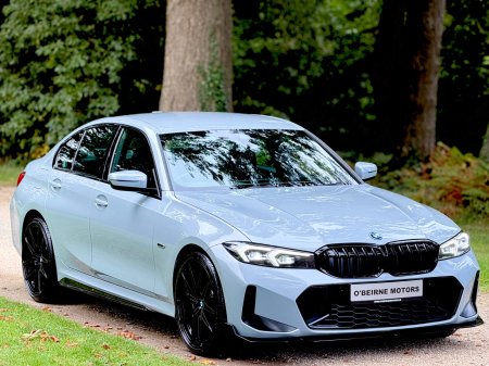 2023 BMW 3-Series - photo 2
