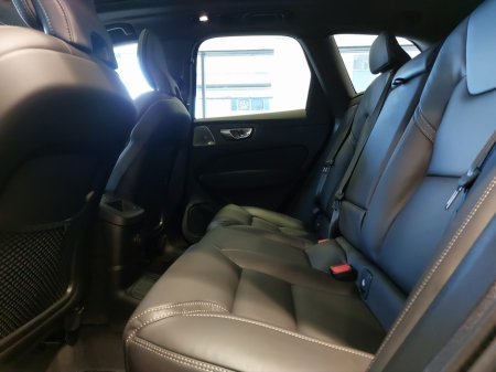 2026 Volvo XC60 - photo 6
