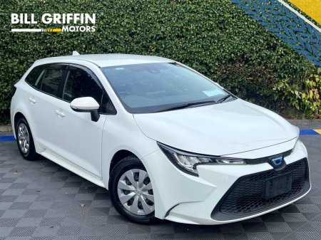 2021 Toyota Corolla TOURING 1.8 HYBRID AUTO // ADAPTIVE CRUISE CONTROL // REVERSE CAMERA // DIGITAL CLIMATE CONTROL