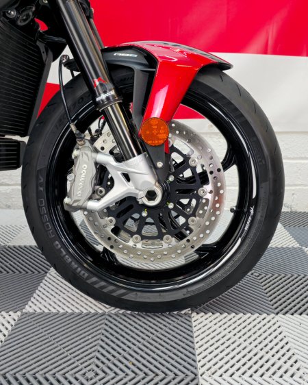 2024 MV AGUSTA Brutale - photo 31