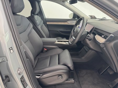2025 Volvo EX90 - photo 3