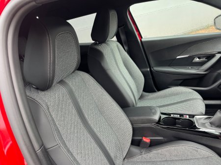2025 Peugeot 2008 - photo 8