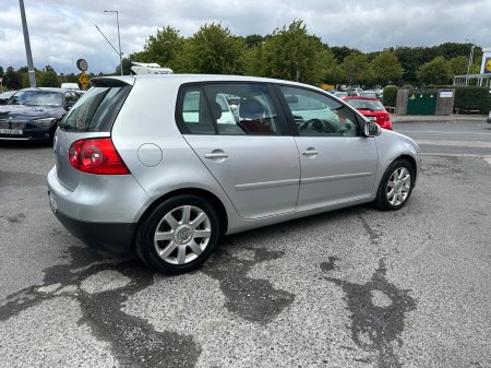 2005 Volkswagen Golf - photo 30
