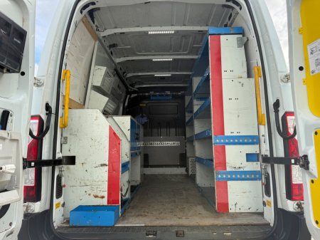 2019 Vauxhall Movano - photo 17