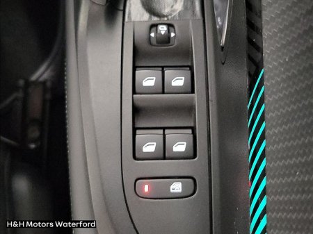 2023 Peugeot 2008 - photo 23