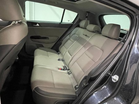 2017 Kia Sportage - photo 14