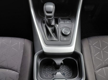 2020 Toyota RAV4 - photo 10