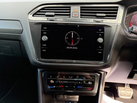 2022 Volkswagen Tiguan - photo 23