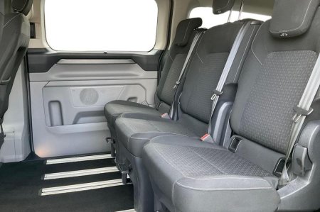 2025 Ford Tourneo Custom - photo 11