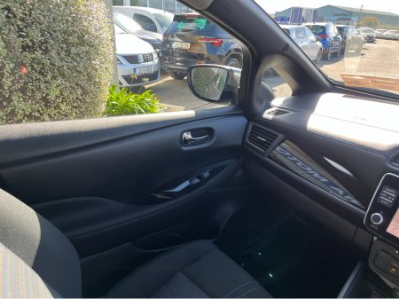 2024 Nissan Leaf - photo 14