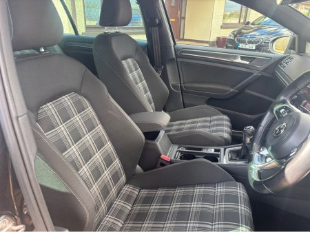 2018 Volkswagen Golf - photo 8