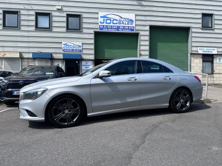 2016 Mercedes-Benz CLA 200 URBAN A/T