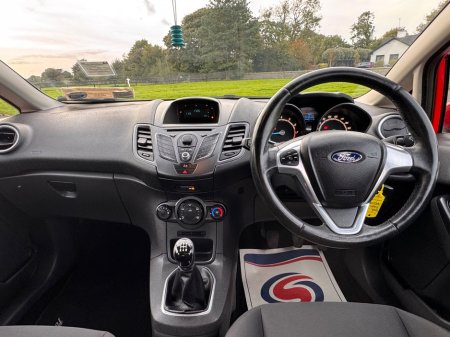 2014 Ford Fiesta - photo 11