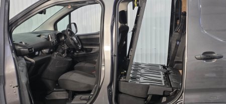 2022 Vauxhall Combo - photo 10