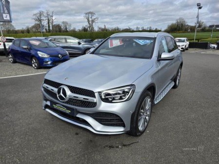 2022 Mercedes-Benz GLC AMG Line Premium